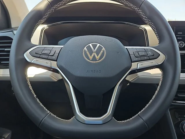 Nuevos VOLKSWAGEN TAOS à Estados chez autogozo