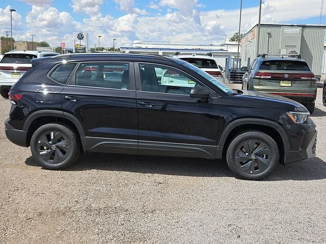 Nuevos VOLKSWAGEN TAOS à Estados chez autogozo