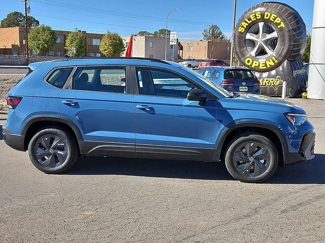 Nuevos VOLKSWAGEN TAOS à Estados chez autogozo