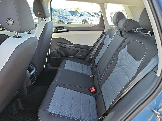 Nuevos VOLKSWAGEN TAOS à Estados chez autogozo
