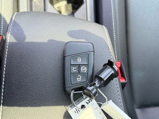 SEMINUEVOS VOLKSWAGEN Tiguan a Estados en autogozo