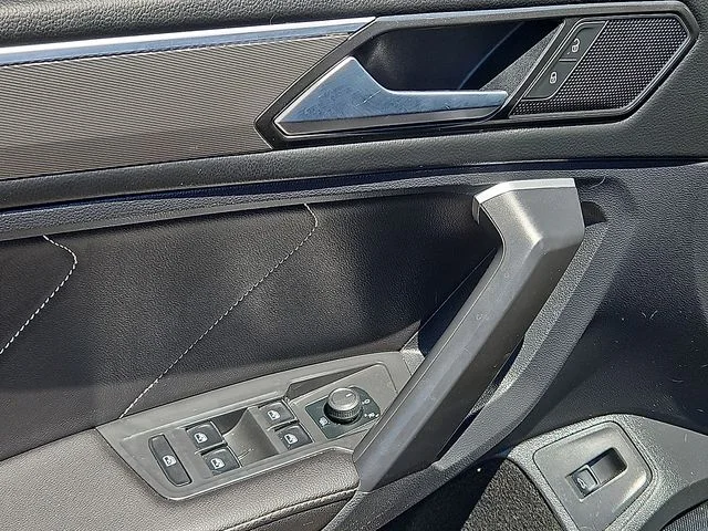 SEMINUEVOS VOLKSWAGEN Tiguan a Estados en autogozo