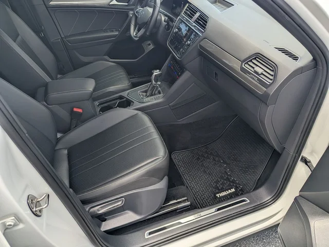 SEMINUEVOS VOLKSWAGEN Tiguan a Estados en autogozo