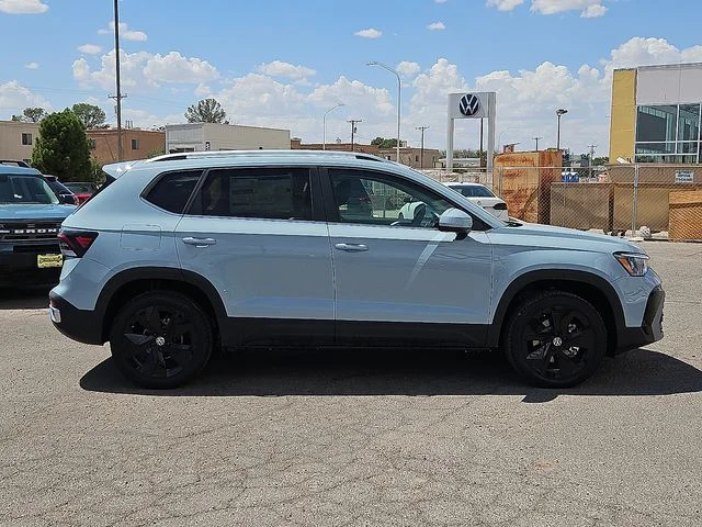 Nuevos VOLKSWAGEN TAOS à Estados chez autogozo