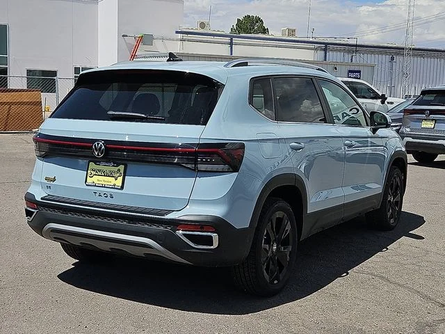 Nuevos VOLKSWAGEN TAOS à Estados chez autogozo