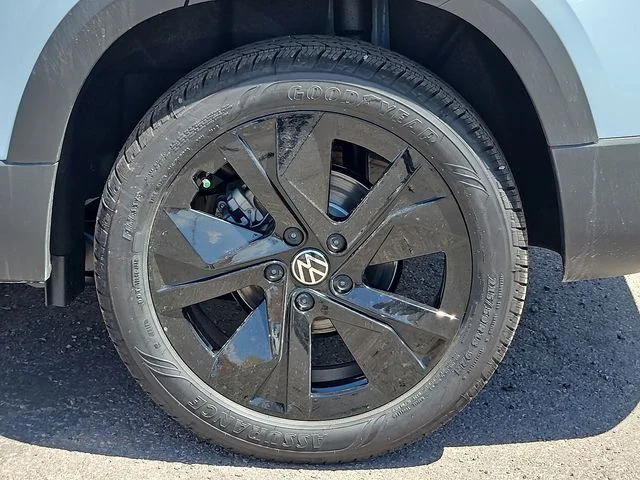 Nuevos VOLKSWAGEN TAOS à Estados chez autogozo