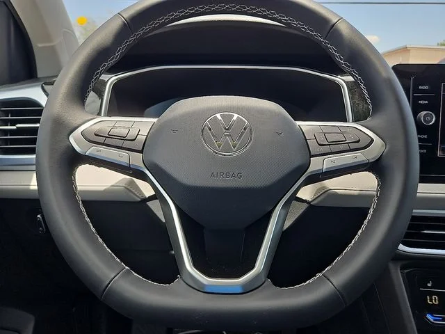 Nuevos VOLKSWAGEN TAOS à Estados chez autogozo