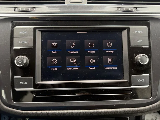 SEMINUEVOS VOLKSWAGEN Tiguan a Estados en autogozo