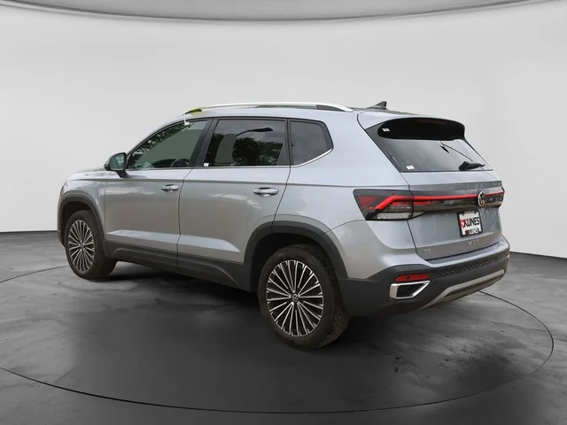 SEMINUEVOS VOLKSWAGEN Taos a Estados en autogozo
