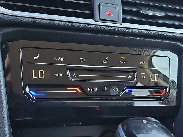Nuevos VOLKSWAGEN TAOS à Estados chez autogozo