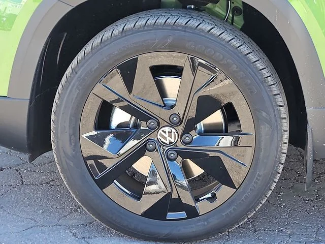 Nuevos VOLKSWAGEN TAOS à Estados chez autogozo