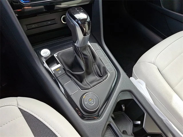 Nuevos VOLKSWAGEN TAOS à Estados chez autogozo