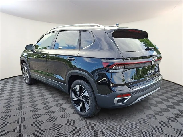 Nuevos VOLKSWAGEN TAOS à Estados chez autogozo