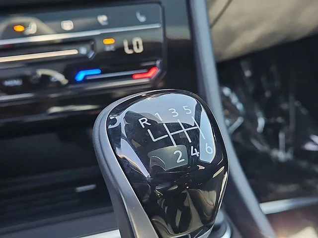 Nuevos VOLKSWAGEN JETTA GLI à Estados chez autogozo