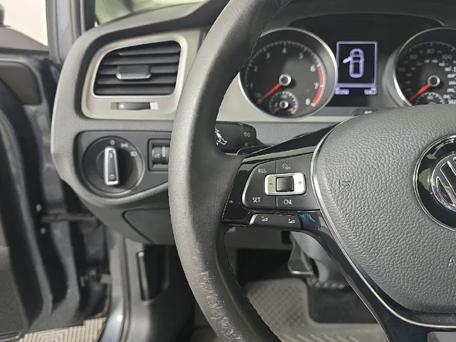 SEMINUEVOS VOLKSWAGEN Golf a Estados en autogozo