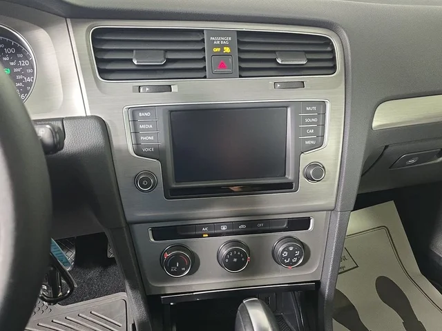 SEMINUEVOS VOLKSWAGEN Golf a Estados en autogozo