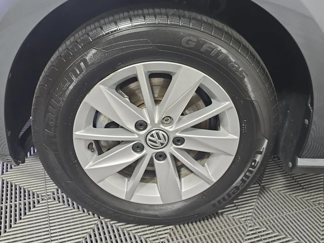 SEMINUEVOS VOLKSWAGEN Golf a Estados en autogozo