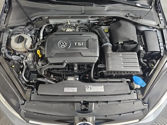 SEMINUEVOS VOLKSWAGEN Golf a Estados en autogozo