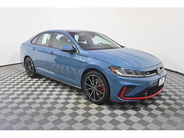 SEMINUEVOS VOLKSWAGEN Jetta GLI a Estados en autogozo