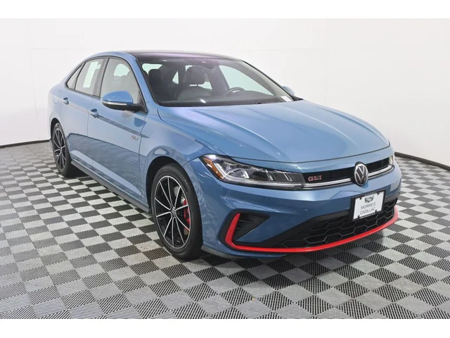 SEMINUEVOS VOLKSWAGEN Jetta GLI a Estados en autogozo