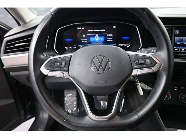 SEMINUEVOS VOLKSWAGEN Jetta a Estados en autogozo