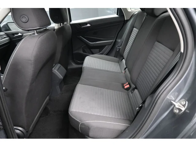 SEMINUEVOS VOLKSWAGEN Jetta a Estados en autogozo