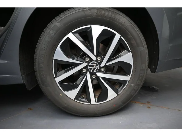 SEMINUEVOS VOLKSWAGEN Jetta a Estados en autogozo