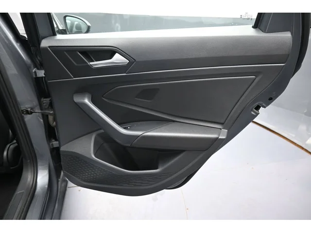SEMINUEVOS VOLKSWAGEN Jetta a Estados en autogozo