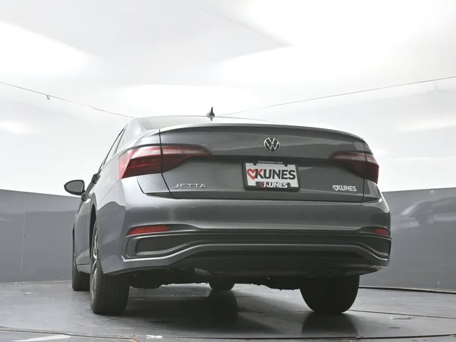 SEMINUEVOS VOLKSWAGEN Jetta a Estados en autogozo