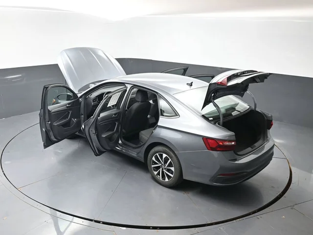 SEMINUEVOS VOLKSWAGEN Jetta a Estados en autogozo