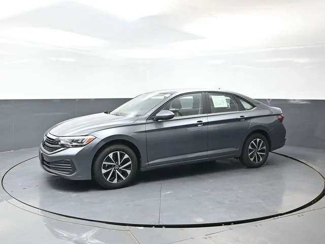 SEMINUEVOS VOLKSWAGEN Jetta a Estados en autogozo