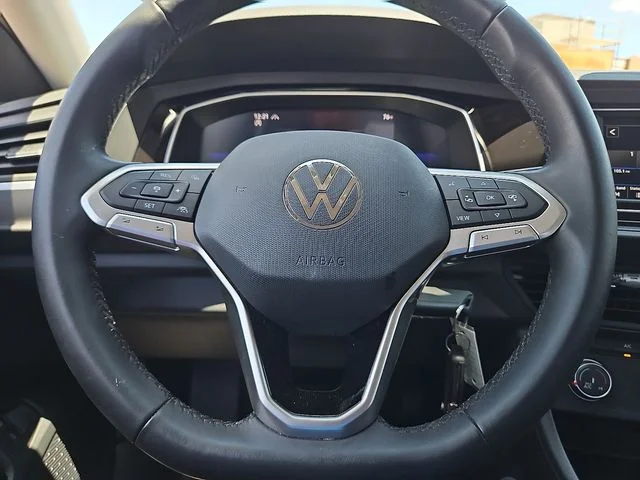 SEMINUEVOS VOLKSWAGEN Jetta a Estados en autogozo