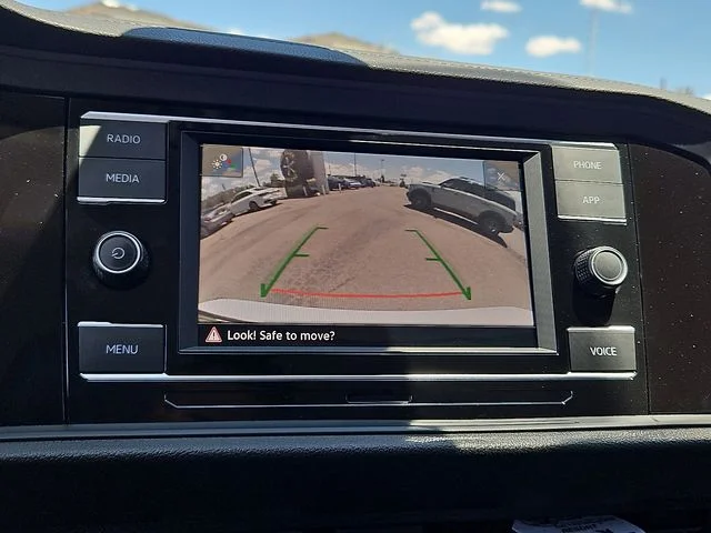 SEMINUEVOS VOLKSWAGEN Jetta a Estados en autogozo