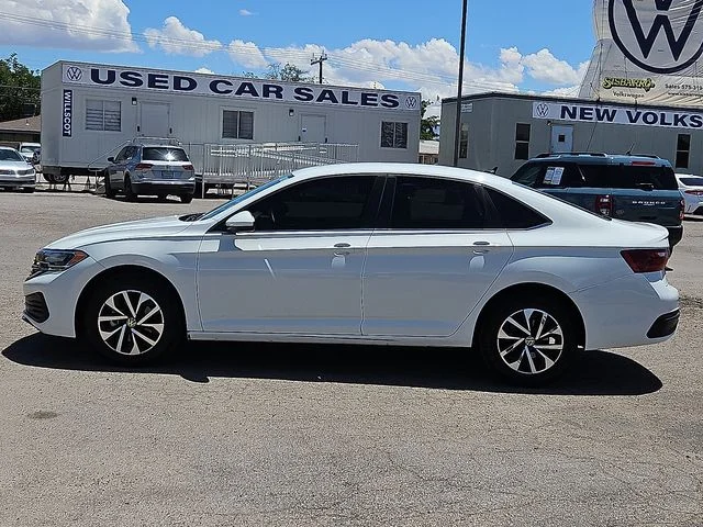 SEMINUEVOS VOLKSWAGEN Jetta a Estados en autogozo