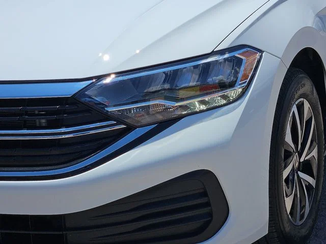 SEMINUEVOS VOLKSWAGEN Jetta a Estados en autogozo