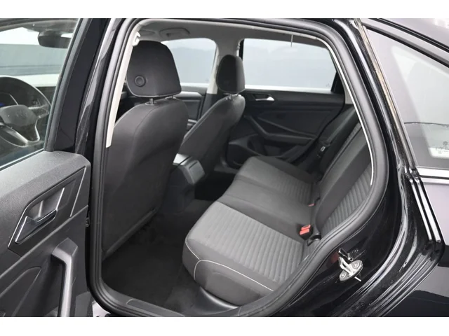 SEMINUEVOS VOLKSWAGEN Jetta a Estados en autogozo