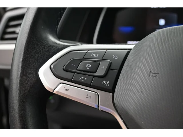 SEMINUEVOS VOLKSWAGEN Jetta a Estados en autogozo