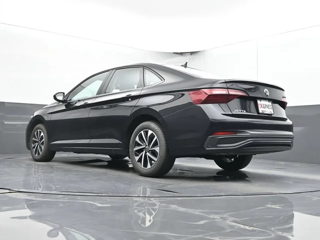SEMINUEVOS VOLKSWAGEN Jetta a Estados en autogozo