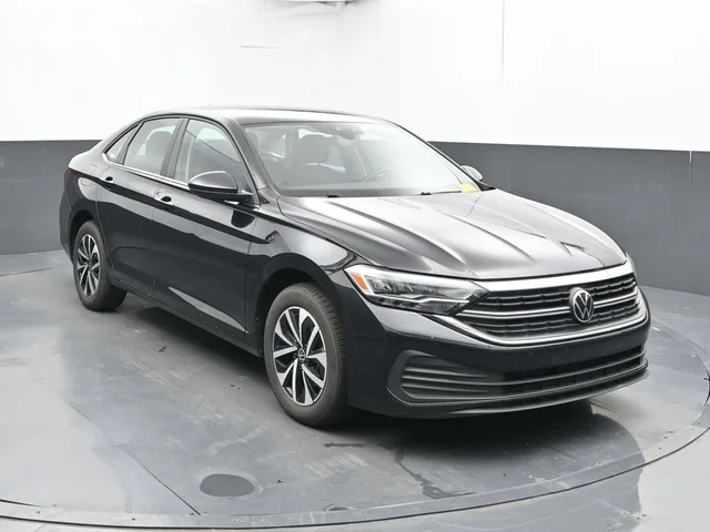 SEMINUEVOS VOLKSWAGEN Jetta a Estados en autogozo