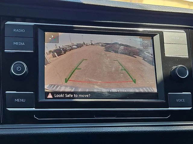 SEMINUEVOS VOLKSWAGEN Jetta a Estados en autogozo
