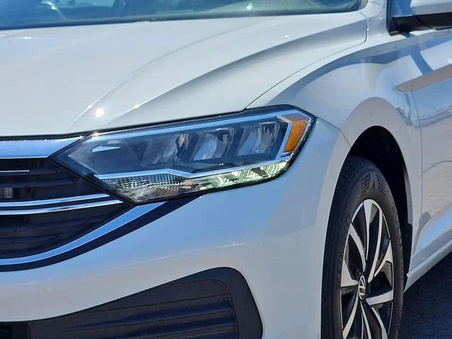SEMINUEVOS VOLKSWAGEN Jetta a Estados en autogozo