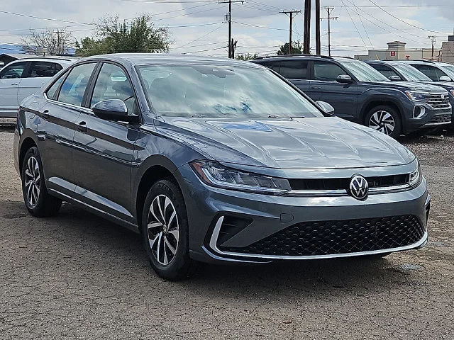 Nuevos VOLKSWAGEN JETTA à Estados chez autogozo