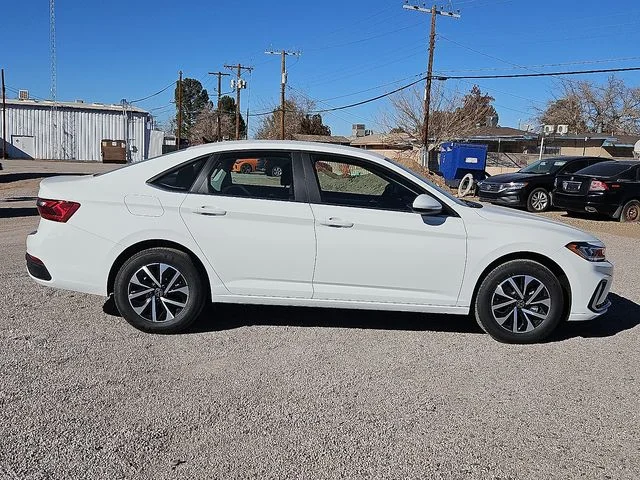 Nuevos VOLKSWAGEN JETTA à Estados chez autogozo
