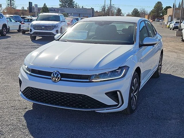 Nuevos VOLKSWAGEN JETTA à Estados chez autogozo