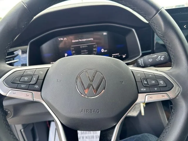 SEMINUEVOS VOLKSWAGEN Jetta a Estados en autogozo