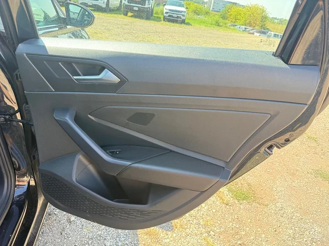 SEMINUEVOS VOLKSWAGEN Jetta a Estados en autogozo