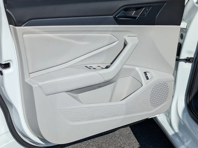 SEMINUEVOS VOLKSWAGEN Jetta at Kennesaw, in Town Center Nissan