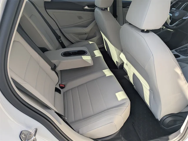 SEMINUEVOS VOLKSWAGEN Jetta at Kennesaw, in Town Center Nissan