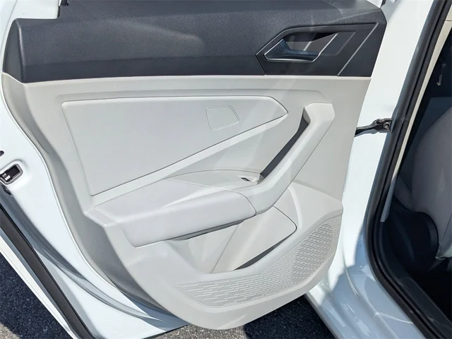 SEMINUEVOS VOLKSWAGEN Jetta at Kennesaw, in Town Center Nissan