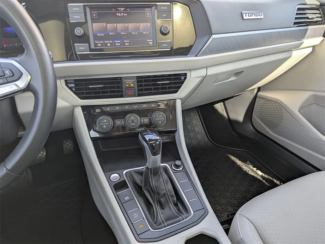 SEMINUEVOS VOLKSWAGEN Jetta at Kennesaw, in Town Center Nissan